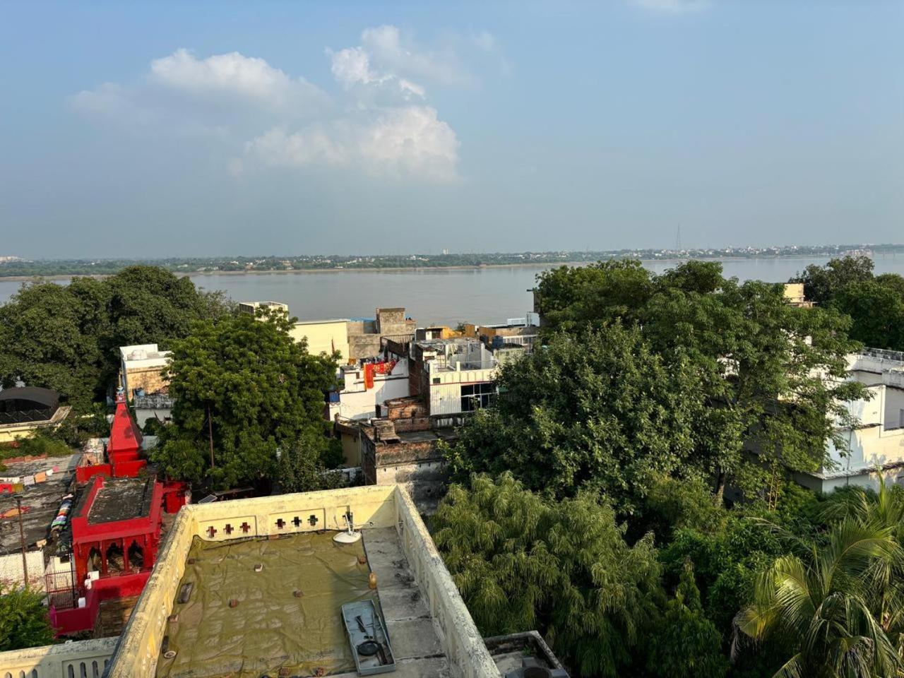 Holy City Inn Varanasi Exterior foto