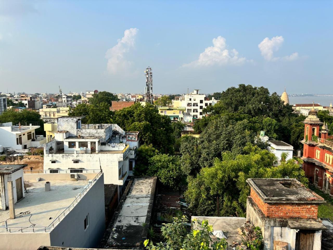 Holy City Inn Varanasi Exterior foto